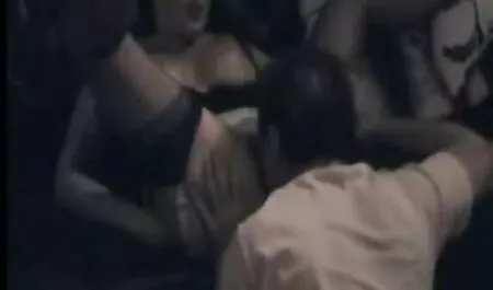 Thai meleg, blobjob pinájába jelenet