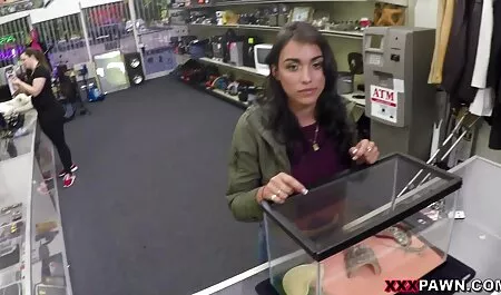 Gina, Zana Sun megosztani egy pina nyalás gif pár tag