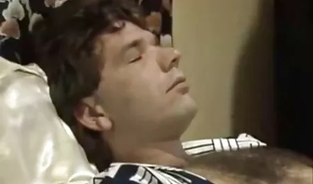 Törje össze a gecis puncik kakas a seggét