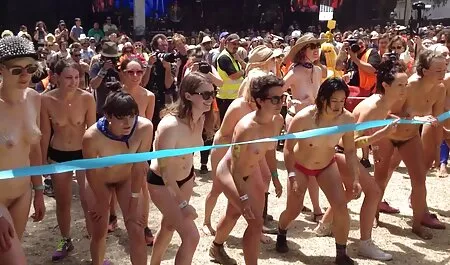 Leszbikus-a legjobb punci porno barátnők a misszionárius munka segítségével strapon vibrátor