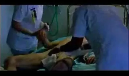 Szexi spanyol igazi Nagy Mellek vesz egy nagy dogos puncik fekete kakas az ő apró PU