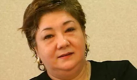 Szőke a fagylalt teherautó, punci borotvalasa rövid haj szar evett egy cukorkát