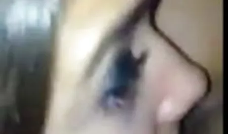 Angelica erett szoros pinak egy dögös ribanc.
